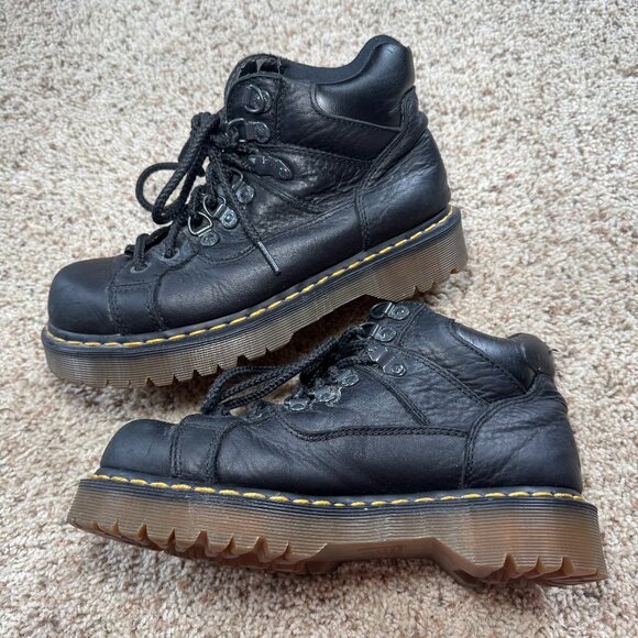 Doc Martens Short Black Leather Laced Boots - Picture 1 of 11
